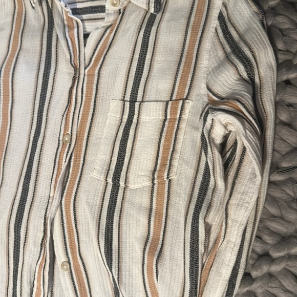 Relaxed fit, button down - Picture 3 of 5